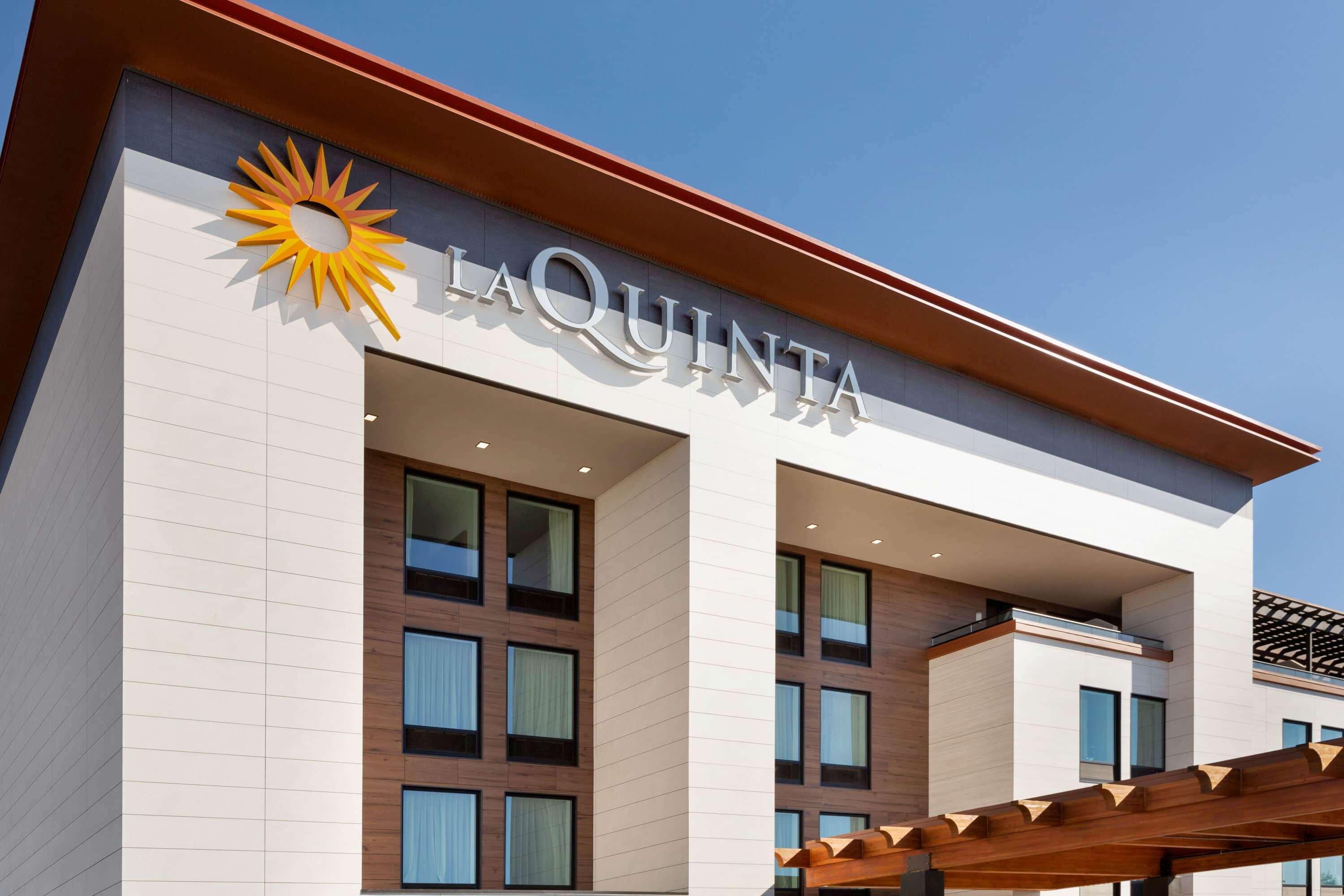 La Quinta & By Wyndham Sonoma 3*