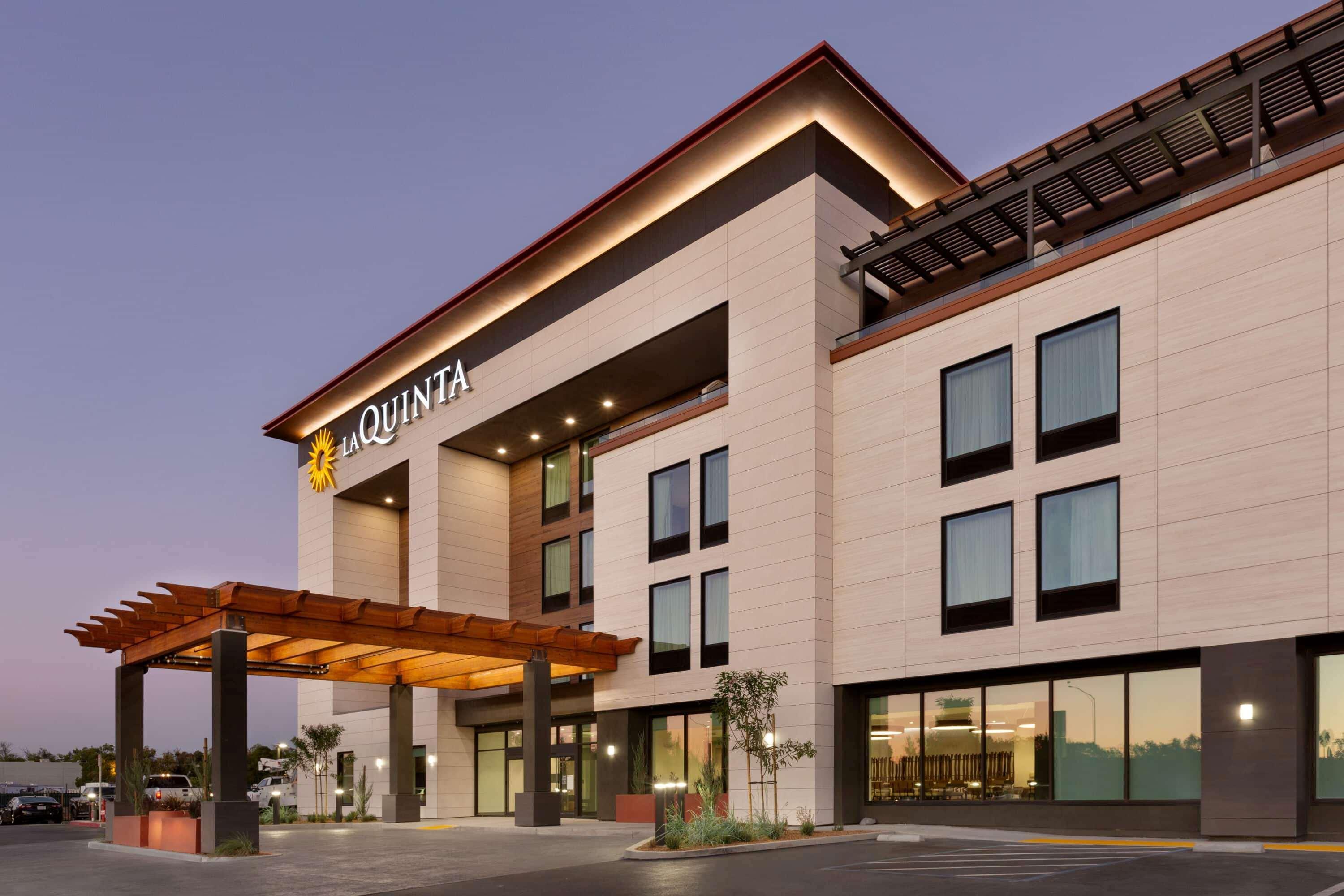 Hotel La Quinta & By Wyndham Sonoma 3*